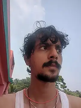 Snapshot of Sushant001 chatting on 11.06.25 Sushant001 online show from 11.06.25