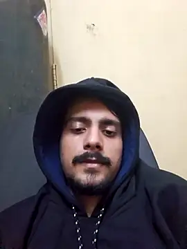 Snapshot of Sushant001 chatting on 12.05.25 Sushant001 online show from 12.05.25