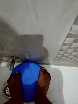 Snapshot of young18indian chatting on 02.12.26 young18indian online show from 02.12.26