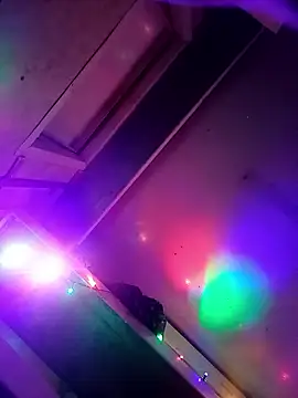 Snapshot of Hamzadz123 chatting on 01.17.26 Hamzadz123 online show from 01.17.26