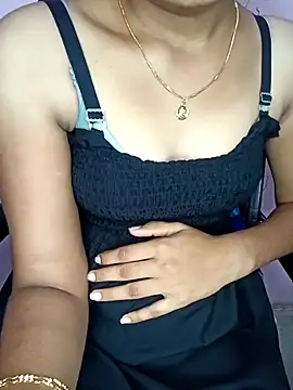 Nidhi lovely online show from 10.05.25