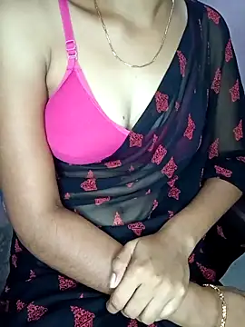 Snapshot of Nidhi_lovely chatting on 04.08.26 Nidhi lovely online show from 04.08.26