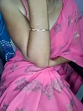 Snapshot of Nidhi_lovely chatting on 05.02.26 Nidhi lovely online show from 05.02.26