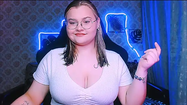 InLoveWithLife26 online show from 04.01.26