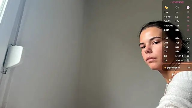 MaydaCornwall online show from 10.12.25