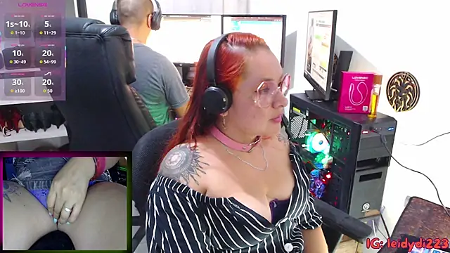 Snapshot of leidydi223 chatting on 10.15.25 leidydi223 online show from 10.15.25