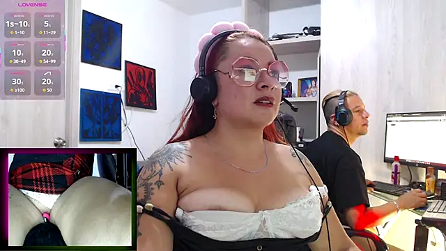 Snapshot of leidydi223 chatting on 10.18.25 leidydi223 online show from 10.18.25