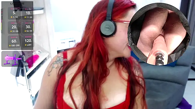 Snapshot of leidydi223 chatting on 11.08.25 leidydi223 online show from 11.08.25