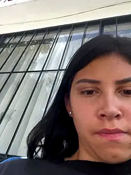 Snapshot of katy_lenah chatting on 09.17.25 katy lenah online show from 09.17.25