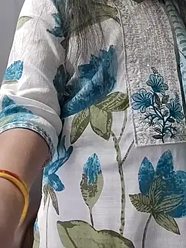 Snapshot of Ruhi_07 chatting on 04.06.26 Ruhi 07 online show from 04.06.26