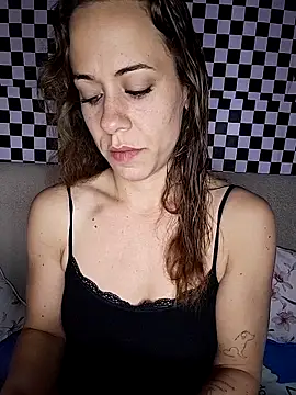 HotGinger66 online show from 04.29.26