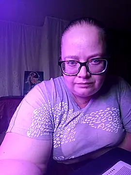 LillyWilly online show from 09.23.25