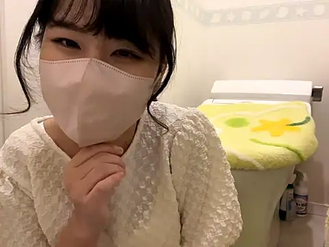 Snapshot of sora_033 chatting on 10.19.25 sora 033 online show from 10.19.25