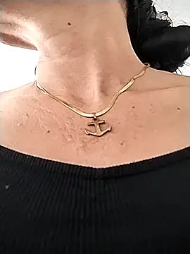 Snapshot of maturexxxnaughty chatting on 09.25.25 maturexxxnaughty online show from 09.25.25