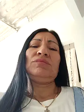 Snapshot of maturexxxnaughty chatting on 10.10.25 maturexxxnaughty online show from 10.10.25