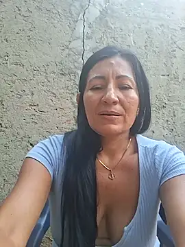 Snapshot of maturexxxnaughty chatting on 11.21.25 maturexxxnaughty online show from 11.21.25