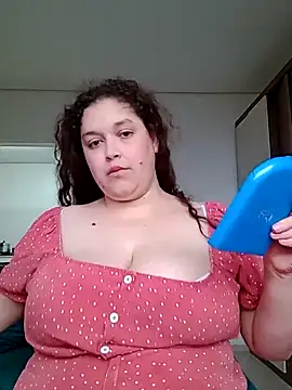 Snapshot of valkiriabbw chatting on 10.17.25 valkiriabbw online show from 10.17.25