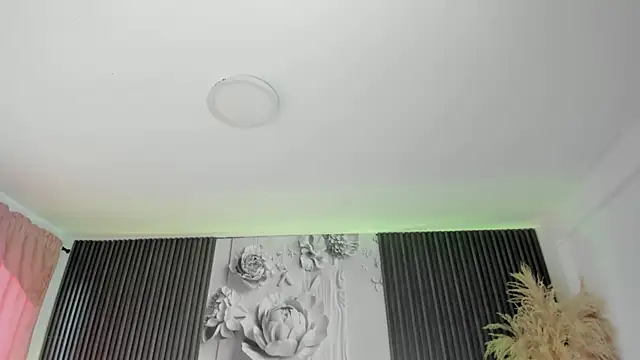 ShaniaDaniels online show from 04.06.26