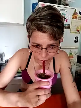 Lulypsicologasexual online show from 10.24.25