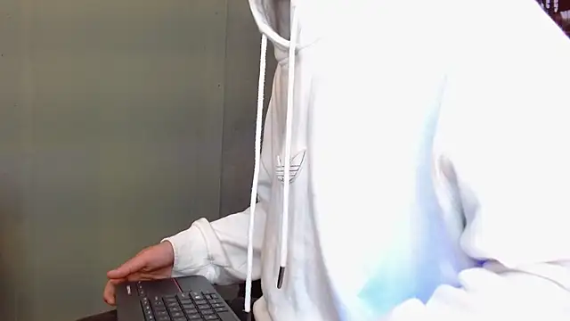 alexgiraldo   online show from 05.04.26
