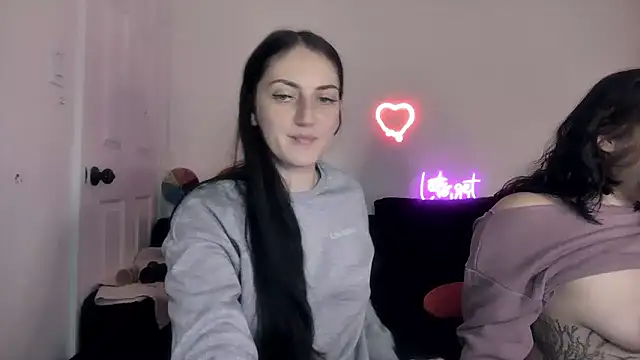 Snapshot of torithequeen chatting on 01.16.26 torithequeen online show from 01.16.26