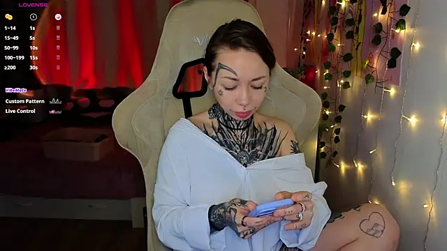 bunnykellyyy online show from 02.20.26