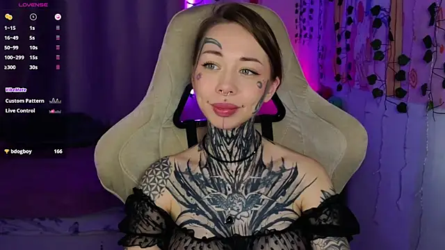 bunnykellyyy online show from 04.16.26