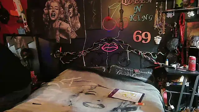 Snapshot of Splash_Queen420 chatting on 02.25.26 Splash Queen420 online show from 02.25.26