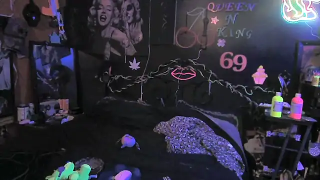 Snapshot of Splash_Queen420 chatting on 02.26.26 Splash Queen420 online show from 02.26.26