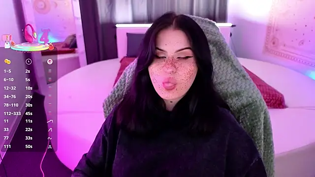 Dark Shine online show from 10.19.25