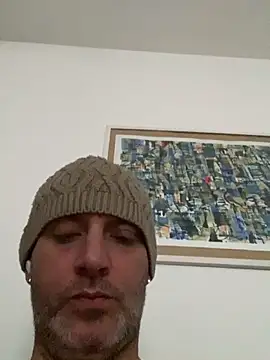 Maurinho3005 online show from 11.20.25