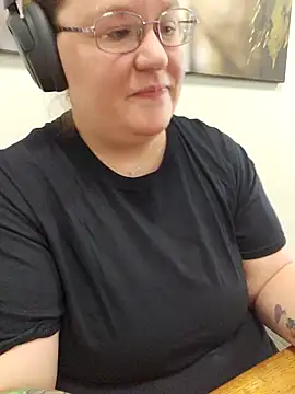 Love86Emily online show from 01.19.25