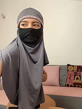 jade nassar online show from 09.11.25