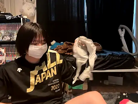 Snapshot of kabikabi_makaron chatting on 09.25.25 kabikabi makaron online show from 09.25.25