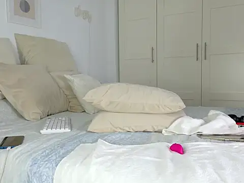 MissFrenchy online show from 01.11.26