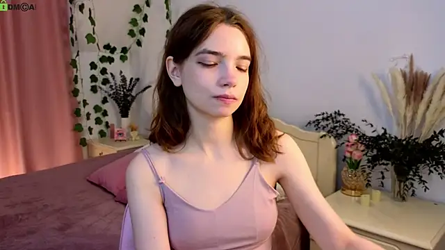 Evi Brook online show from 12.22.25