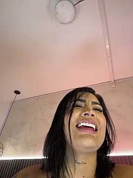 MaddyGray  online show from 03.04.26