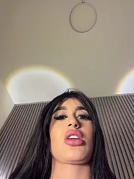 MaddyGray  online show from 03.14.26