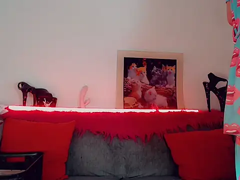 Snapshot of vicky_gill chatting on 10.10.25 vicky gill online show from 10.10.25