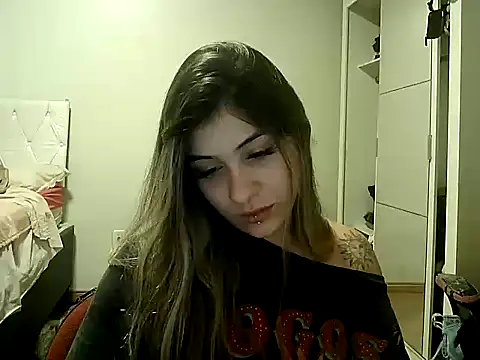 Becca B online show from 03.10.26