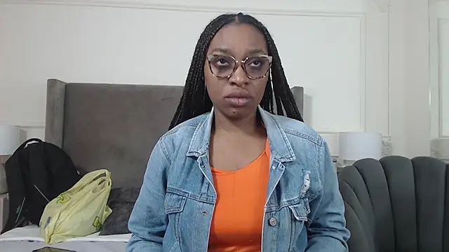 NatashaSilver online show from 10.18.25