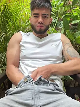 Snapshot of King_Draven3 chatting on 11.09.25 King Draven3 online show from 11.09.25