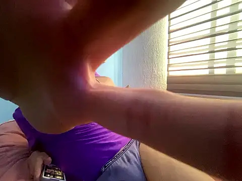 Alexitho25 online show from 10.03.25