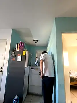 Alexitho25 online show from 10.16.25