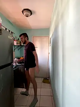 Alexitho25 online show from 12.15.25