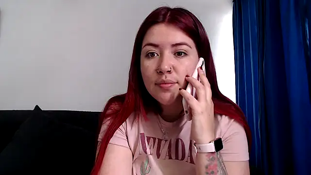 Snapshot of evilheart_69 chatting on 10.23.25 evilheart 69 online show from 10.23.25