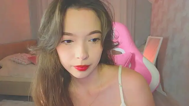 yuna sunshy online show from 10.05.25