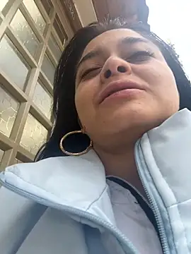 Emily Rivers  online show from 09.13.25