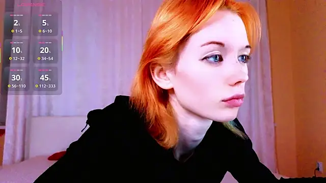 Snapshot of Kiara_Dream chatting on 06.10.26 Kiara Dream online show from 06.10.26