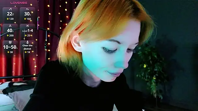 Snapshot of Kiara_Dream chatting on 07.08.26 Kiara Dream online show from 07.08.26